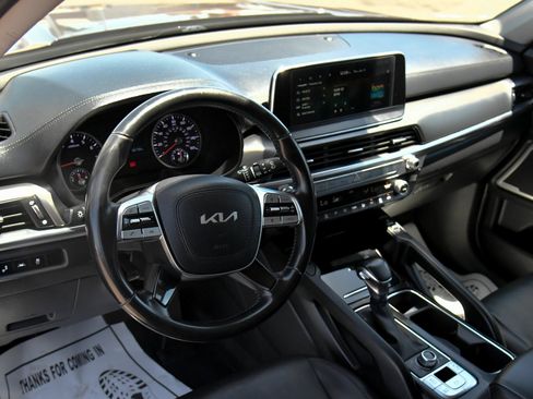 Used 2022 Kia Telluride S AWD/4WD image 16