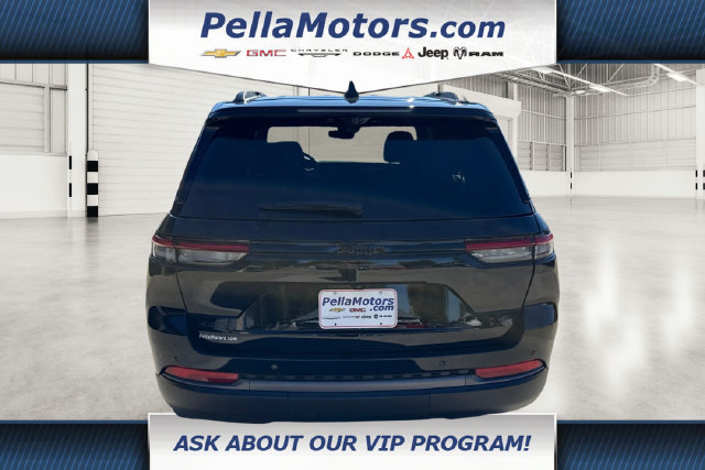 Used 2026 Jeep Grand Cherokee Limited AWD/4WD image 4