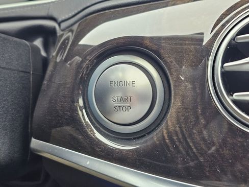 Used 2016 Mercedes-Benz S 550 4MATIC Sedan image 18