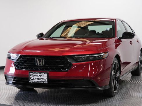 Used 2023 Honda Accord Sport image 4