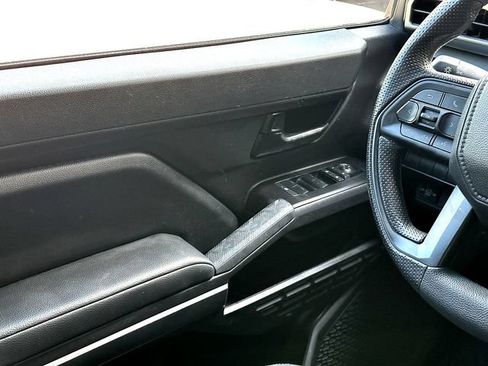 Certified 2025 Toyota Tacoma SR RWD image 25