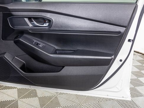 Used 2023 Honda Accord EX-L image 46