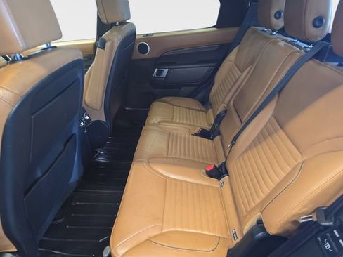 Used 2018 Land Rover Discovery HSE Luxury AWD/4WD image 18