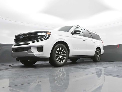 Used 2025 Ford Expedition Max Platinum image 38