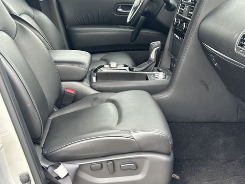Used 2023 Nissan Armada SV w/ Cargo Package AWD/4WD image 13