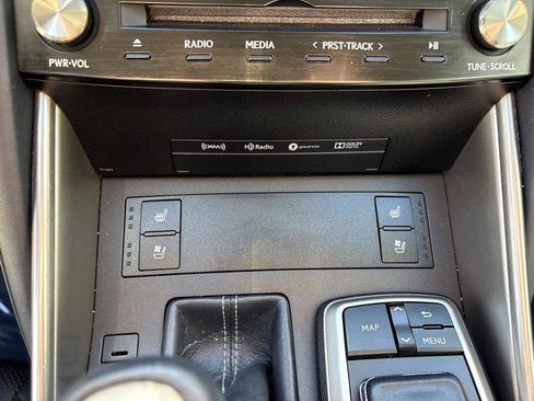 Used 2017 Lexus IS 200t image 29