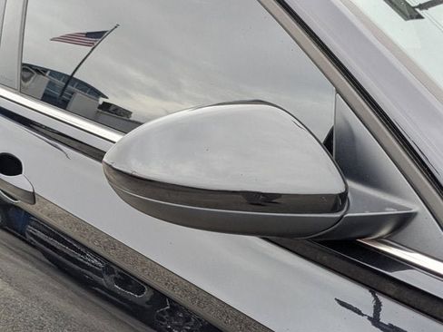 Used 2023 Volkswagen Jetta SE image 11