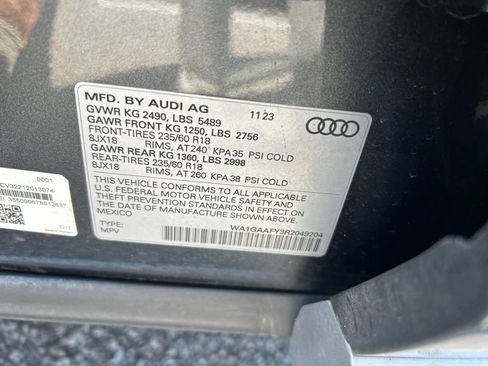 Used 2024 Audi Q5 2.0T Premium w/ Convenience Package AWD/4WD image 16