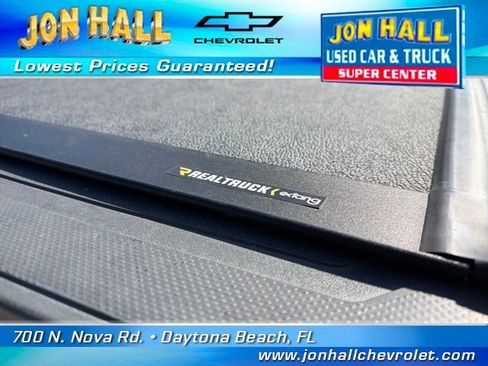 Used 2019 Toyota Tacoma TRD Sport image 12