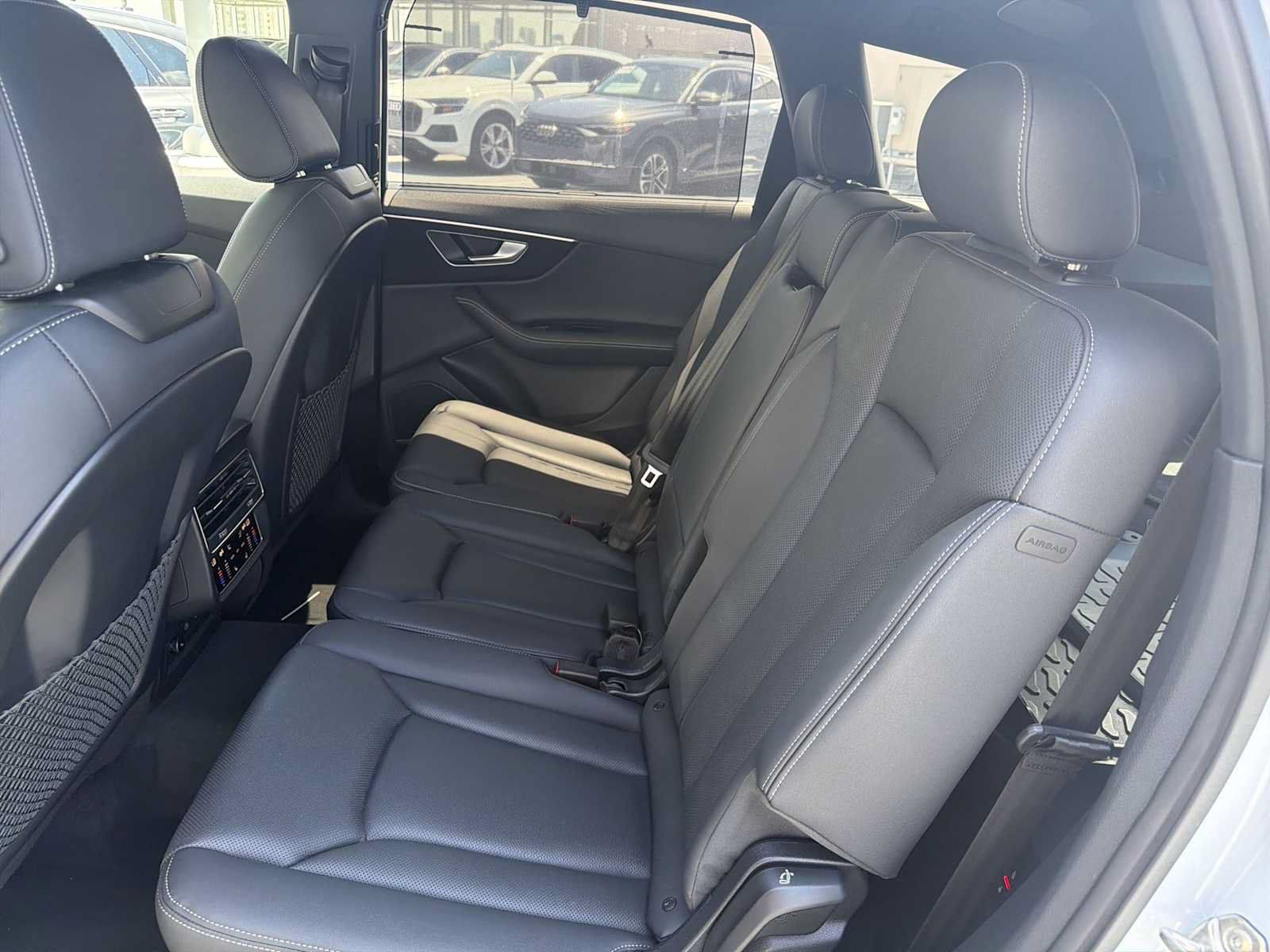 Certified 2025 Audi Q7 3.0T Premium Plus w/ Premium Plus Package AWD/4WD image 19