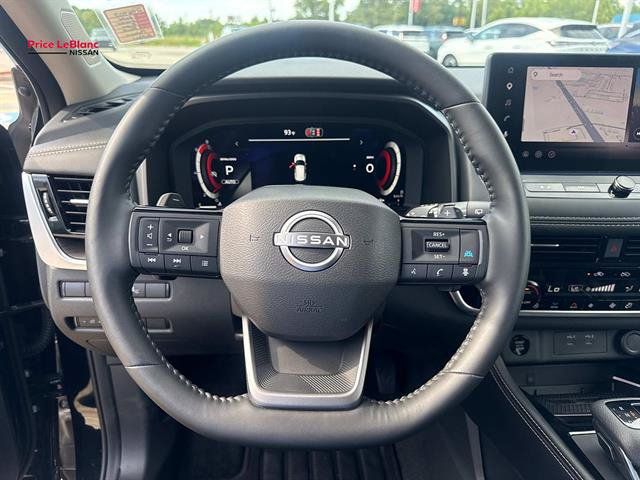 Certified 2026 Nissan Rogue Platinum w/ Platinum Premium Package AWD/4WD image 21