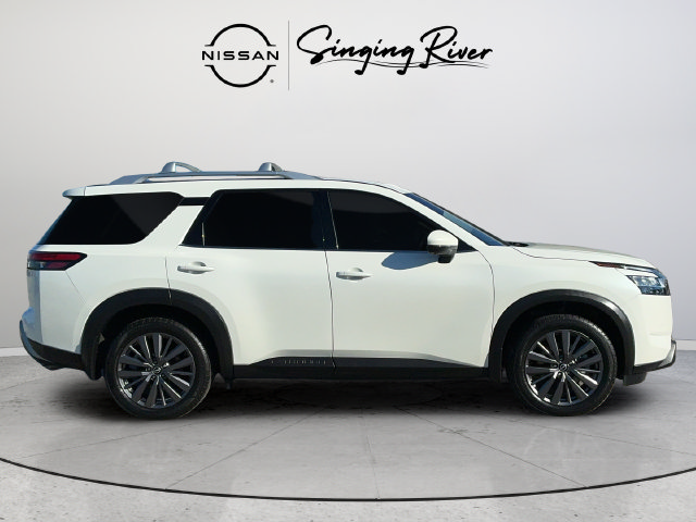 Used 2023 Nissan Pathfinder SL w/ SL Premium Package AWD/4WD image 8