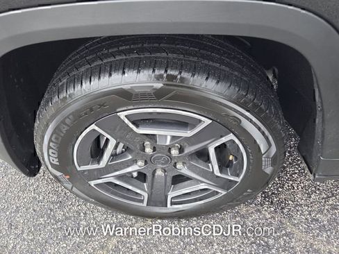 New 2026 Jeep Cherokee Limited AWD/4WD image 19