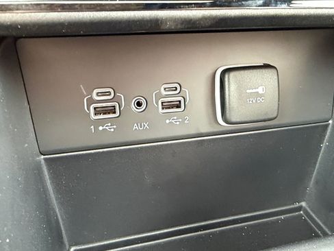 New 2026 Jeep Grand Cherokee L Limited w/ Limited Altitude Package image 23