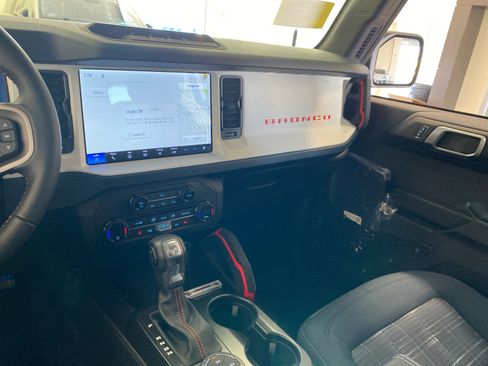 New 2026 Ford Bronco Heritage Edition image 19