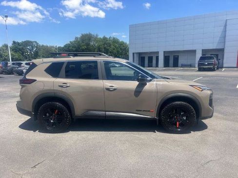 Certified 2026 Nissan Rogue SV AWD/4WD image 1