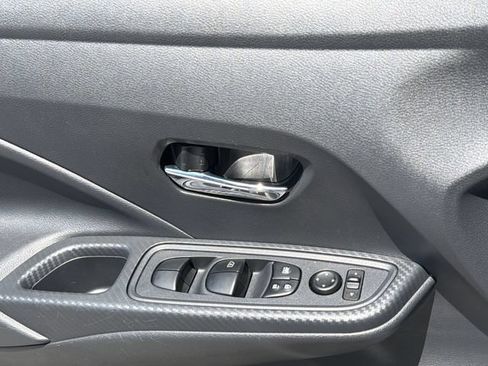 Certified 2025 Nissan Versa SV w/ Trunk Package FWD image 28