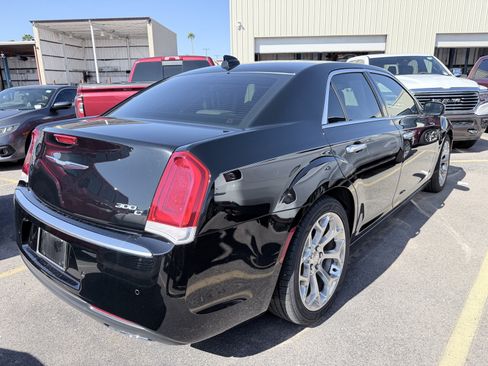 Used 2017 Chrysler 300 C Platinum w/ Safetytec Plus Group RWD image 4