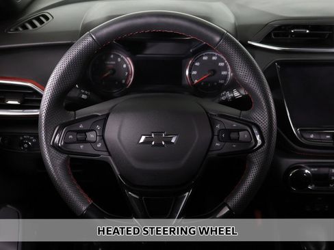 Used 2023 Chevrolet TrailBlazer RS w/ Technology Package AWD/4WD image 8