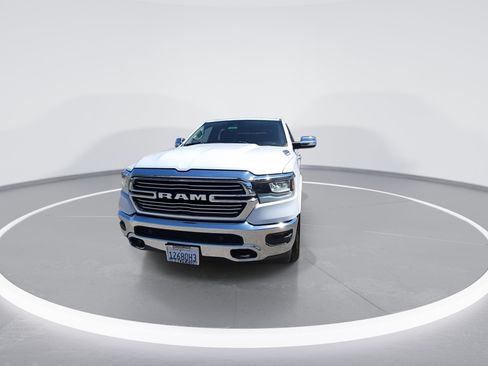Used 2021 RAM 1500 Laramie AWD/4WD image 6