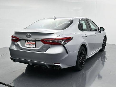 Used 2024 Toyota Camry XSE FWD image 6