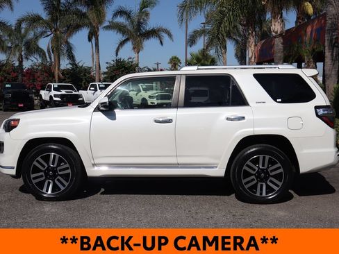 Used 2018 Toyota 4Runner Limited AWD/4WD image 5