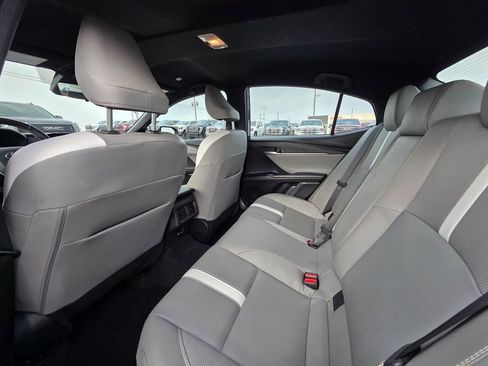 Used 2025 Toyota Camry SE FWD image 26