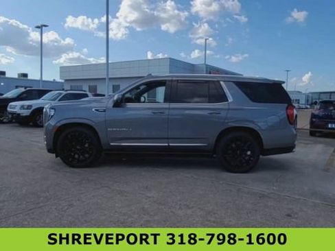 Used 2022 GMC Yukon Denali w/ Denali Ultimate Package AWD/4WD image 6