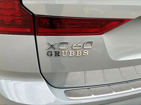 New 2026 Volvo XC60 B5 Plus w/ Protection Package Premier AWD/4WD image 37