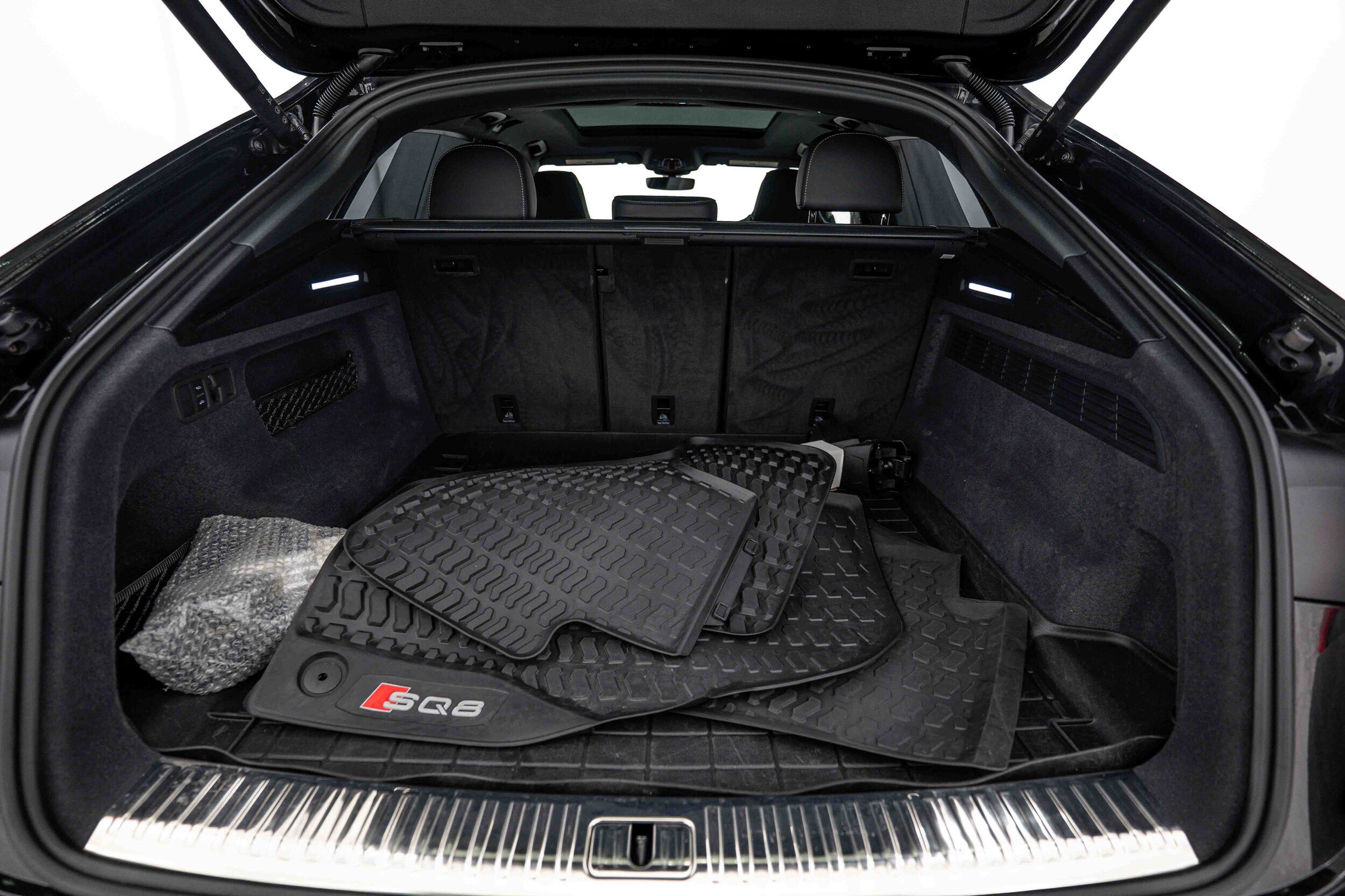 Certified 2023 Audi SQ8 Prestige AWD/4WD image 23
