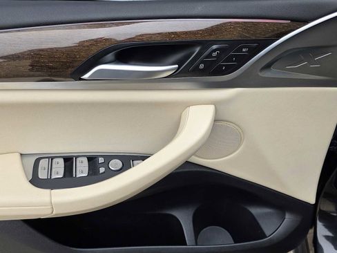 Used 2024 BMW X3 xDrive30i w/ Premium Package image 17