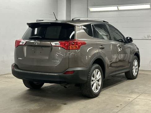 Used 2013 Toyota RAV4 Limited AWD/4WD image 26