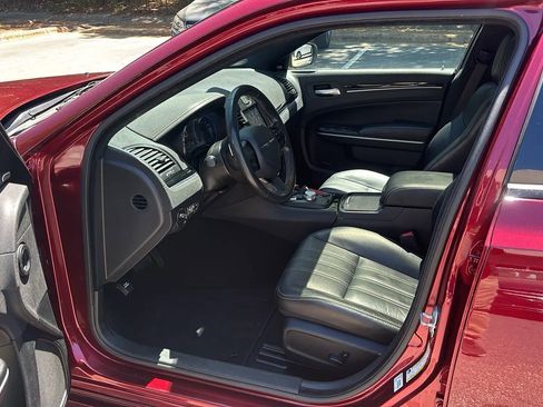 Used 2020 Chrysler 300 S image 15