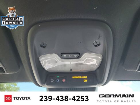Used 2024 Chevrolet Colorado Z71 w/ Z71 Convenience Package 2 AWD/4WD image 35