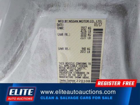 Used 2017 Nissan Altima 2.5 SR w/ Midnight Edition Package image 18