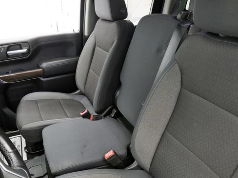 Used 2019 Chevrolet Silverado 1500 LT w/ True North Edition image 32