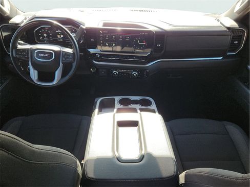 Used 2025 GMC Sierra 3500 SLE w/ SLE Value Package image 14