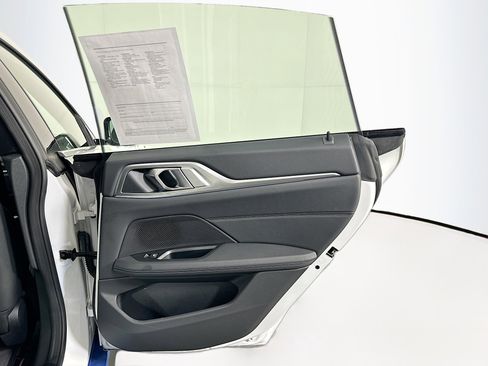 Used 2024 BMW i4 eDrive40 RWD image 32