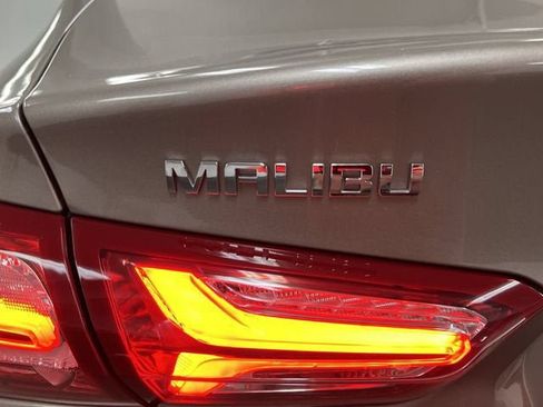 Certified 2023 Chevrolet Malibu LT FWD image 33