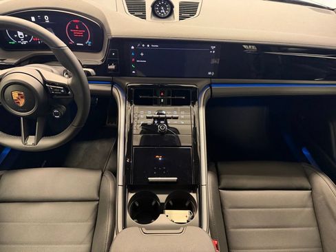 Certified 2026 Porsche Panamera 4 AWD/4WD image 15