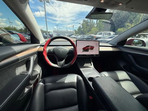 Used 2022 Tesla Model 3 Long Range AWD/4WD image 16