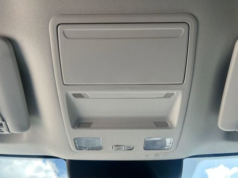 Used 2023 Ford Maverick XLT image 16