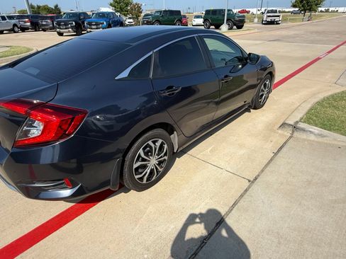 Used 2020 Honda Civic LX image 20