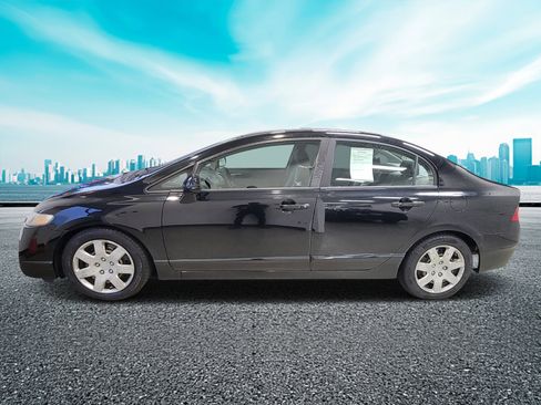 Used 2010 Honda Civic LX image 2