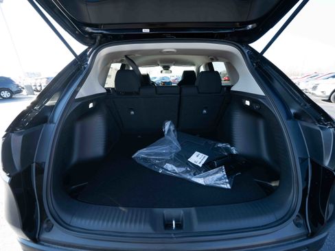 New 2026 Honda HR-V LX image 28