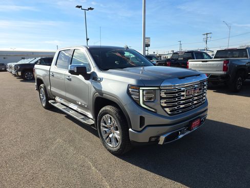 New 2026 GMC Sierra 1500 Denali image 2