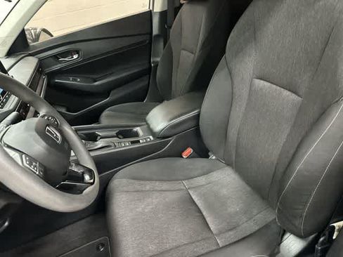 Used 2023 Honda Accord EX image 10