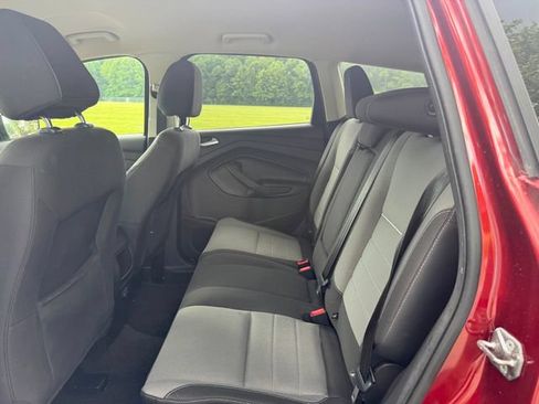Used 2015 Ford Escape SE AWD/4WD image 8