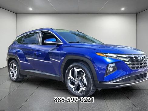 Used 2023 Hyundai Tucson Limited w/ Winter Package FWD image 7