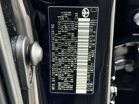 Used 2024 Toyota Corolla SE image 30